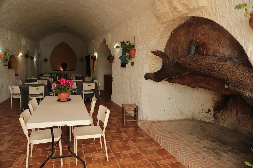 Gasthaus Cuevas La Chumbera Benalúa de Guadix Exterior foto